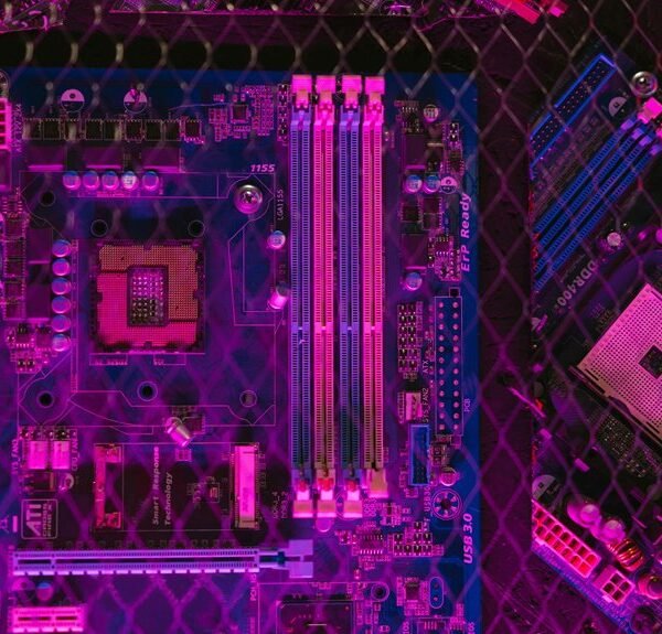 titan circuit tech lane