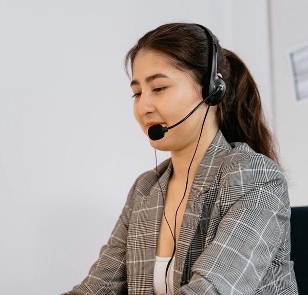 trusted tech hotline 0120480140