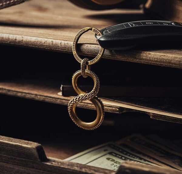 zenith signal desk infinity